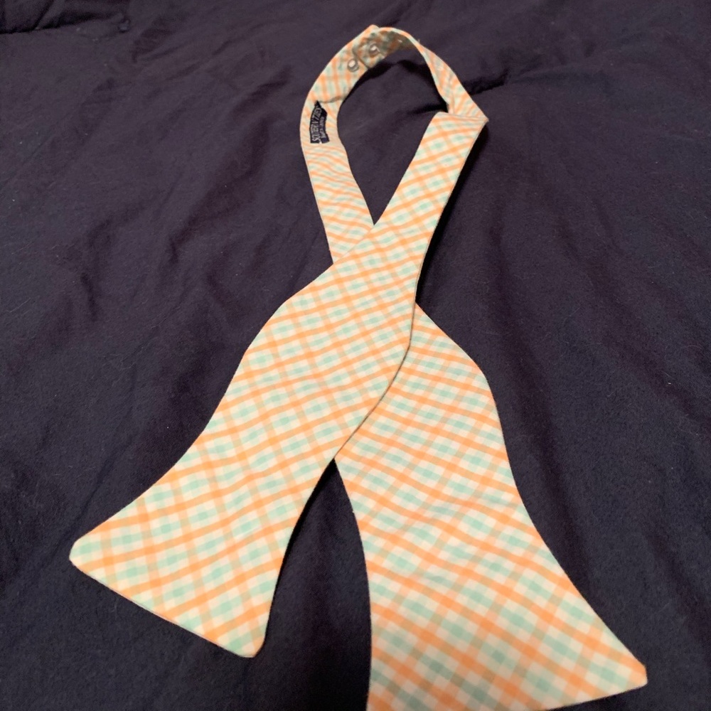 Southern Ties Bow tie